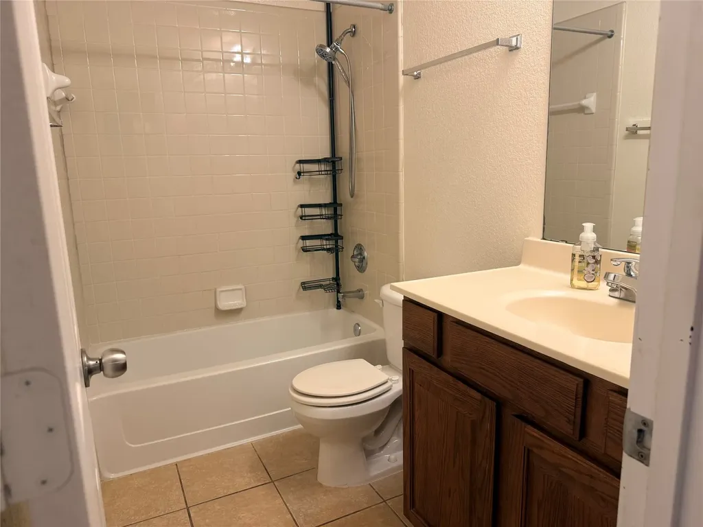 1100 Linden Drive Burleson TX 76028