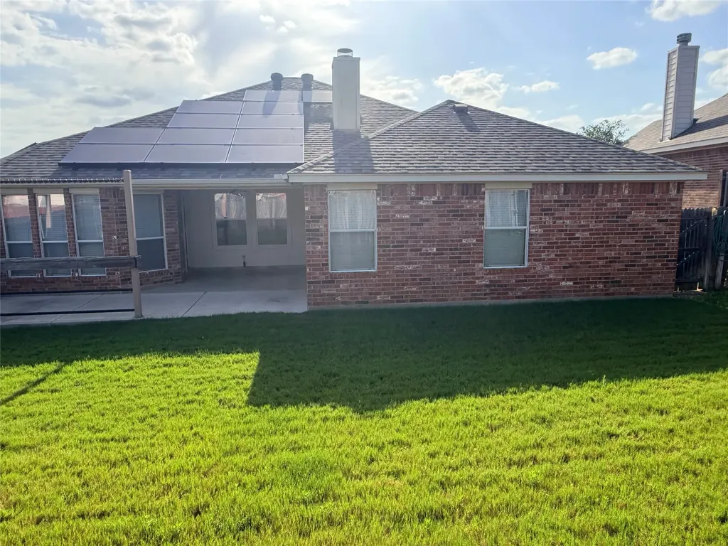 1100 Linden Drive Burleson TX 76028
