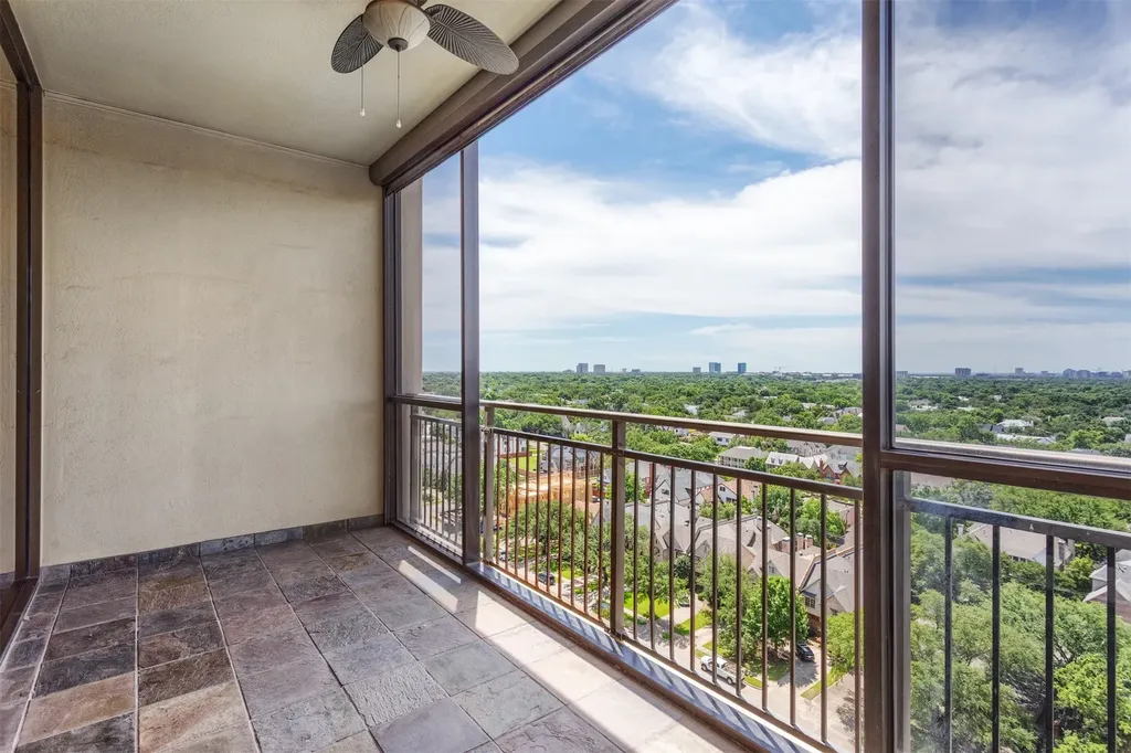 6335 W Northwest Highway Dallas TX 75225