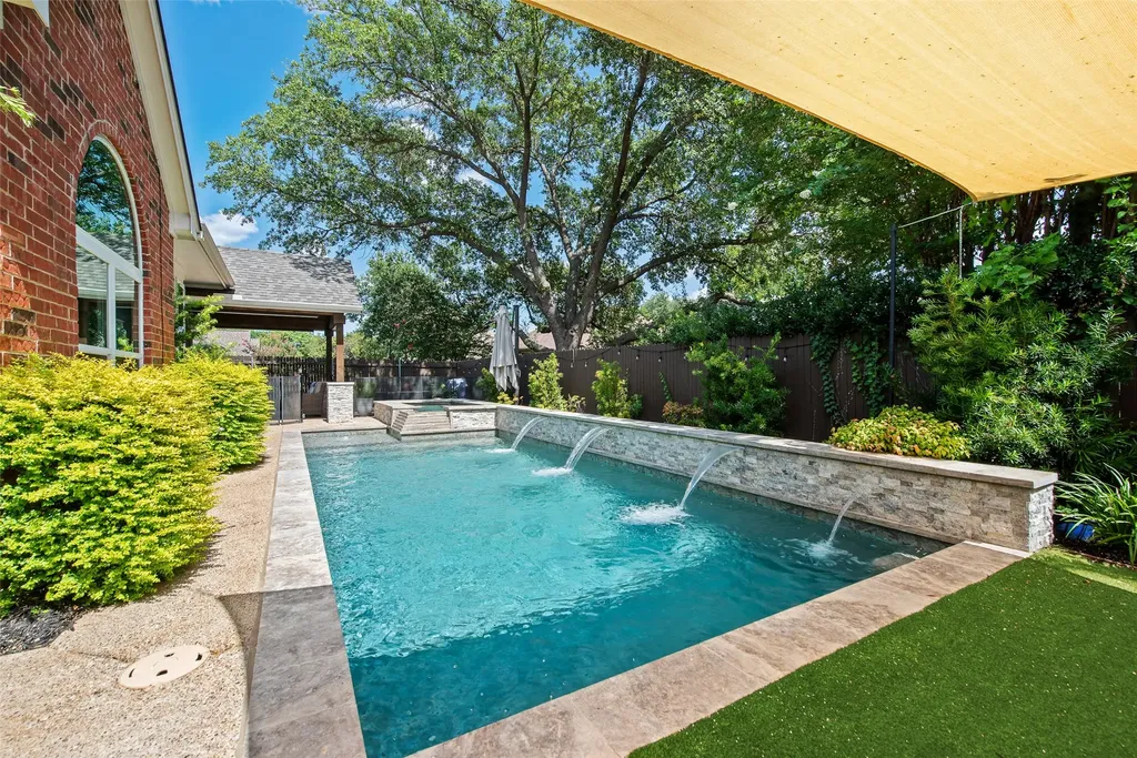 3520 Stone Creek Lane N Fort Worth TX 76137