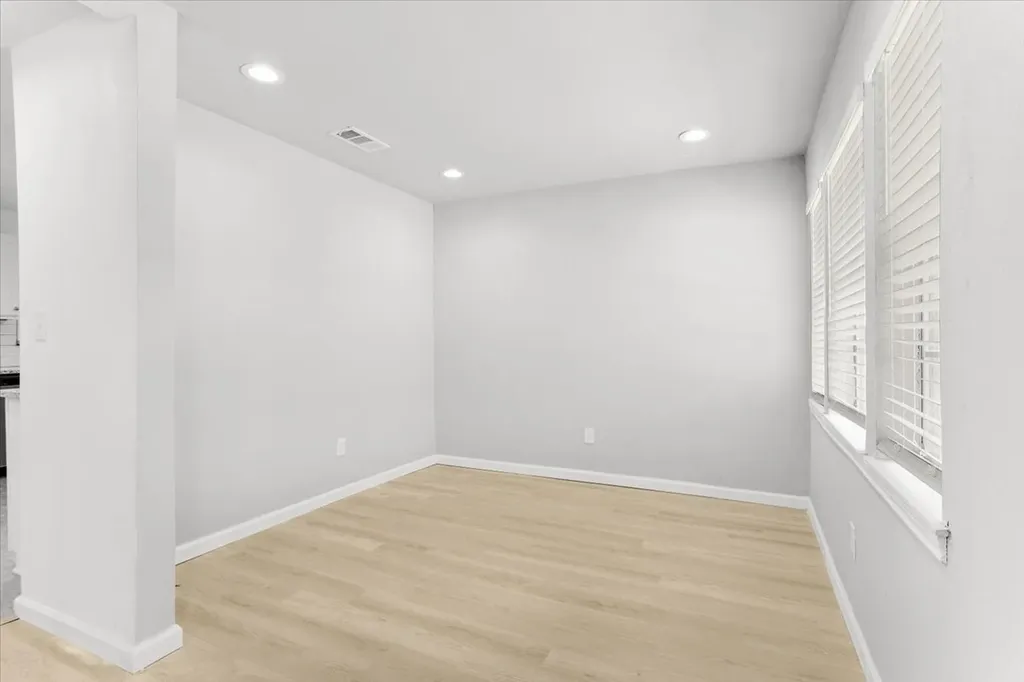 408 N Gowdy Street Whitewright TX 75491