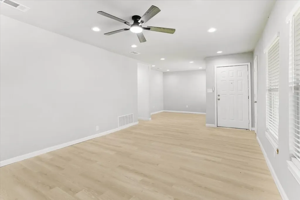 408 N Gowdy Street Whitewright TX 75491