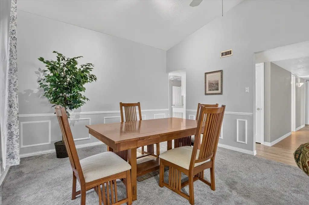 2910 Flagstone Drive Garland TX 75044