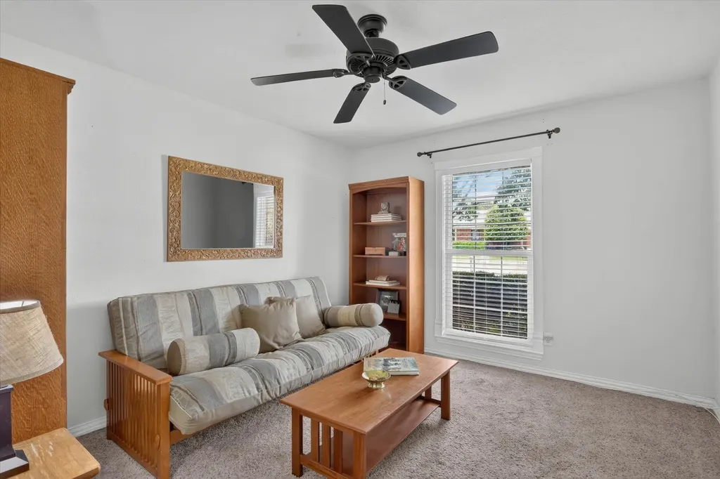 2910 Flagstone Drive Garland TX 75044