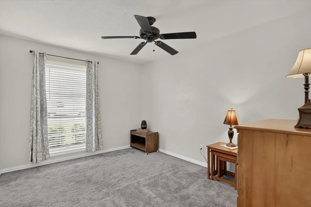 2910 Flagstone Drive Garland TX 75044