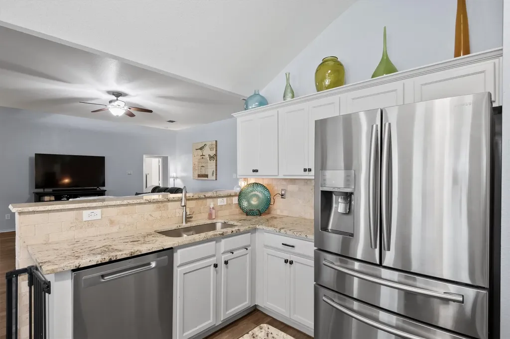 1108 Chestnut Drive Venus TX 76084