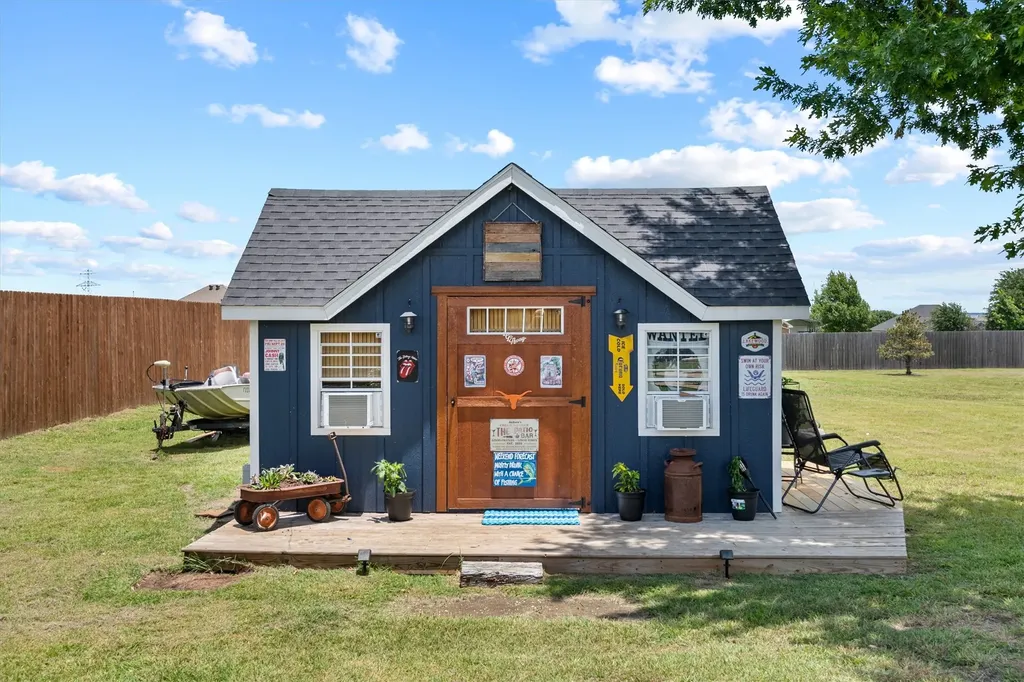 1108 Chestnut Drive Venus TX 76084