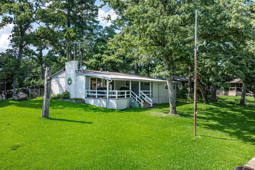 1725 Oak Shore Drive Tool TX 75143