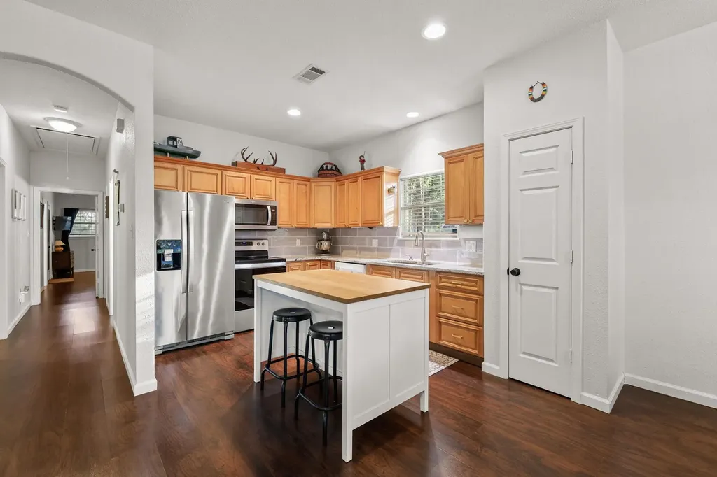 172 Ranger Road Pottsboro TX 75076