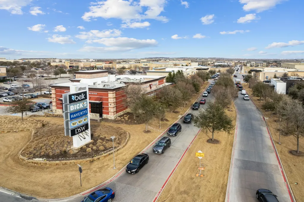 160 Hudson Lane Justin TX 76247