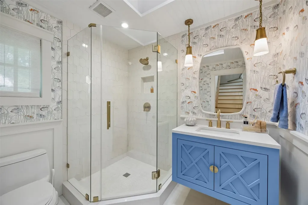 13220 Wittmore Circle Dallas TX 75240