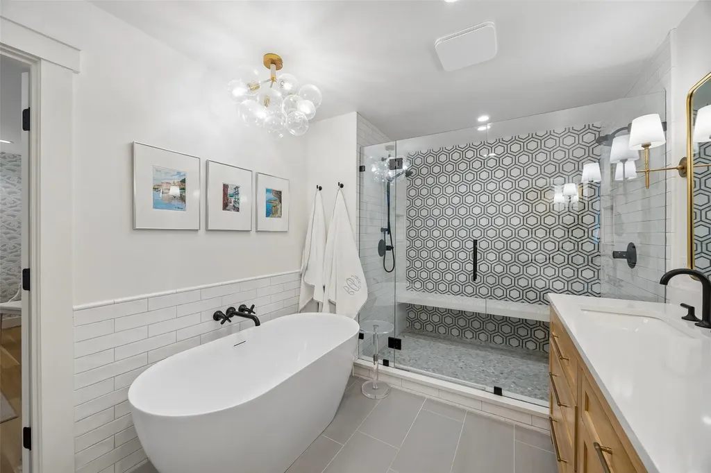 13220 Wittmore Circle Dallas TX 75240