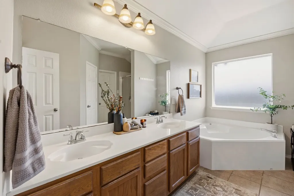 2120 Paintcreek Court Rockwall TX 75032