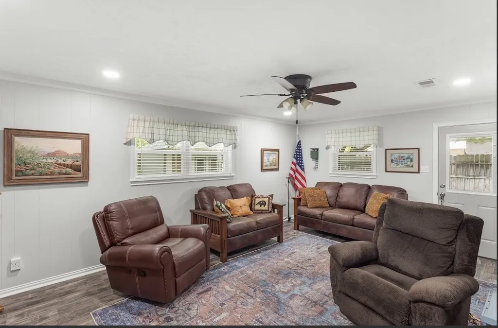 806 S Avenue O Clifton TX 76634