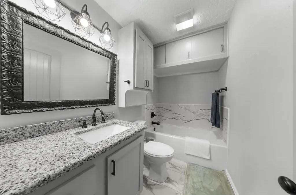 806 S Avenue O Clifton TX 76634