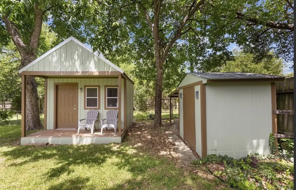 806 S Avenue O Clifton TX 76634