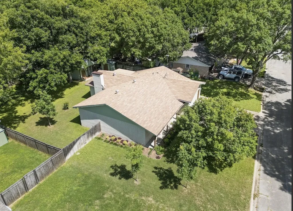 806 S Avenue O Clifton TX 76634