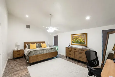 1616 Mona Court Tool TX 75143