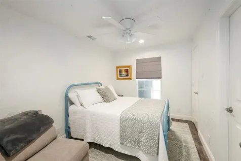 1616 Mona Court Tool TX 75143