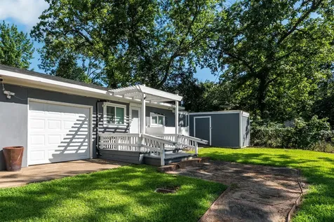 1616 Mona Court Tool TX 75143