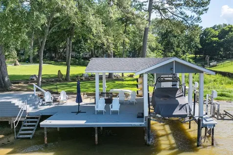 1616 Mona Court Tool TX 75143