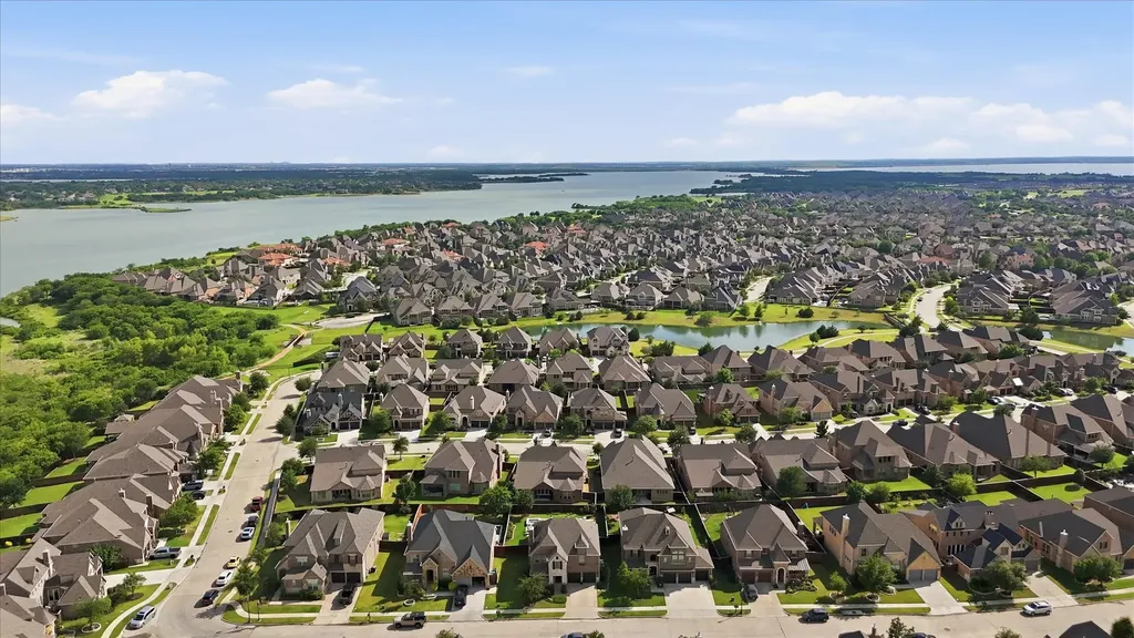 3740 Manchester The Colony TX 75056