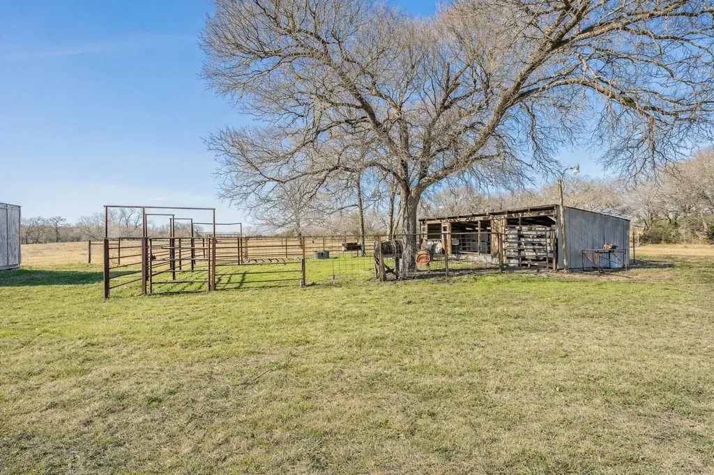 1325 N Katy Road Elm Mott TX 76640