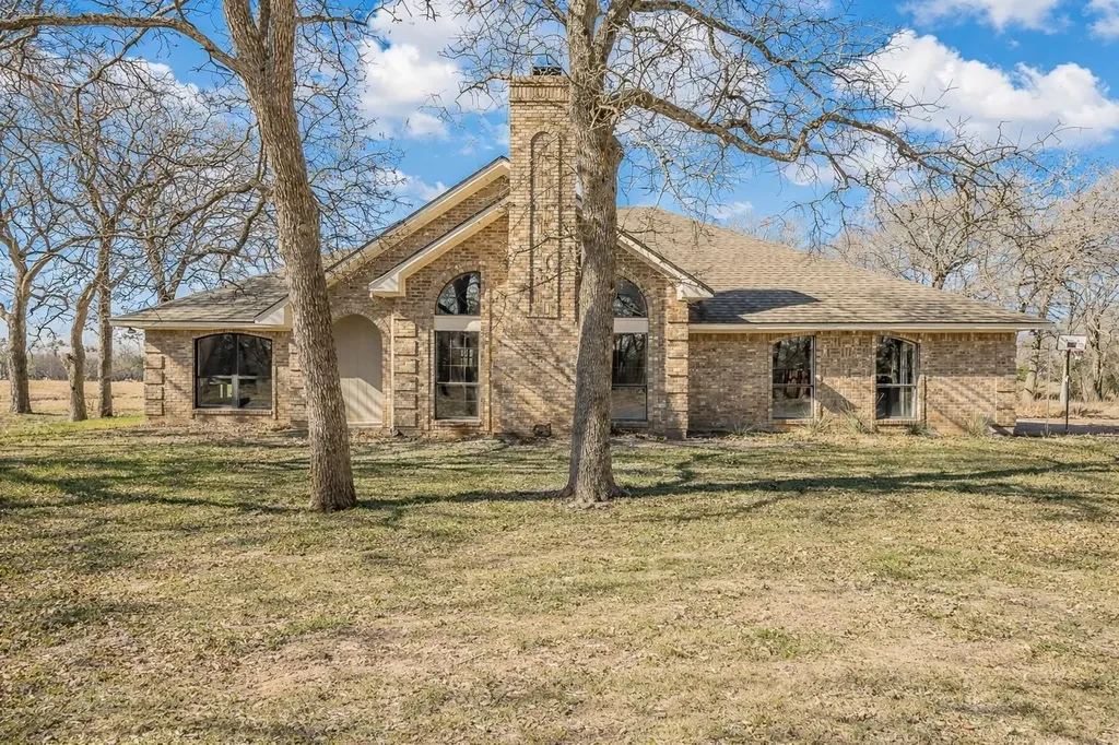 1325 N Katy Road Elm Mott TX 76640