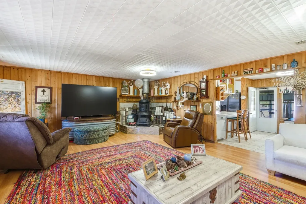 200 Strother Road Newcastle TX 76372