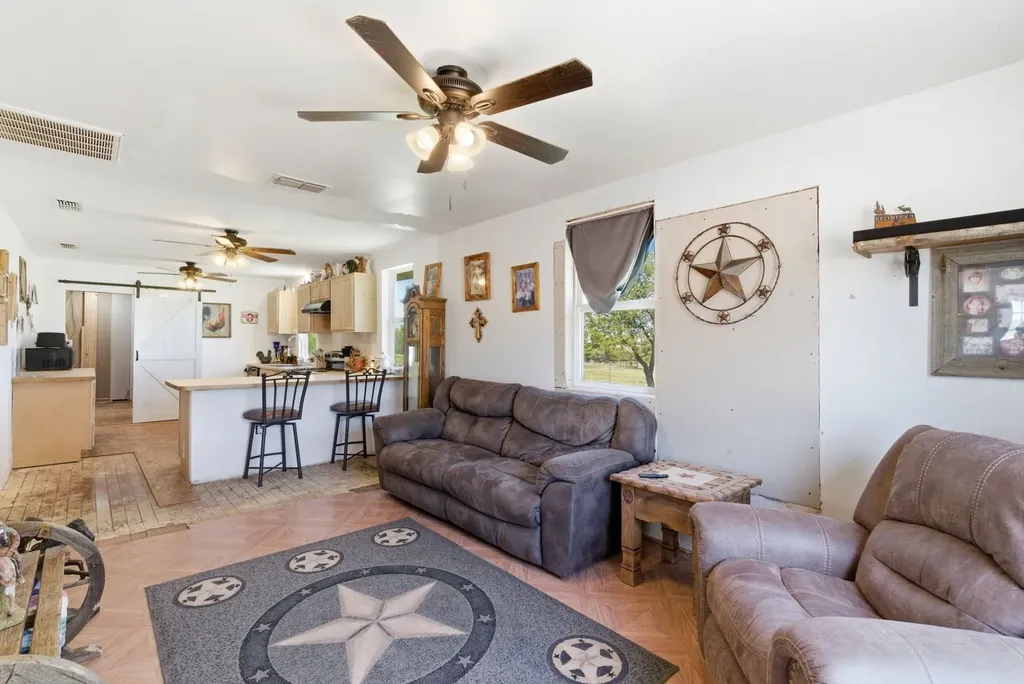 200 Strother Road Newcastle TX 76372