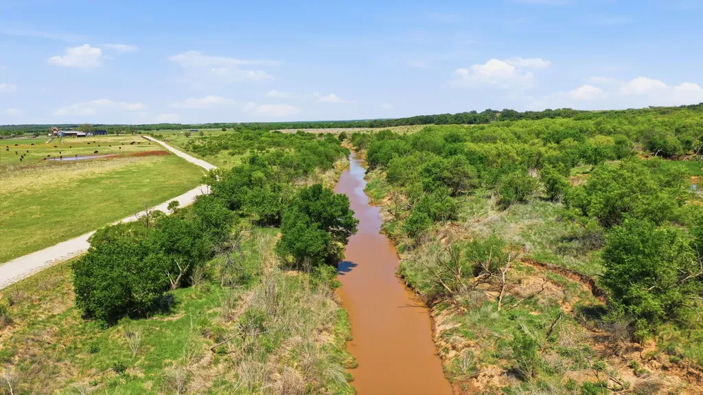 200 Strother Road Newcastle TX 76372