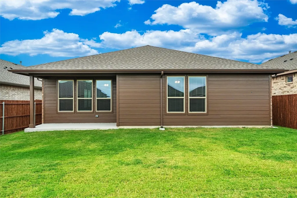 2228 Dyre Drive Haslet TX 76052