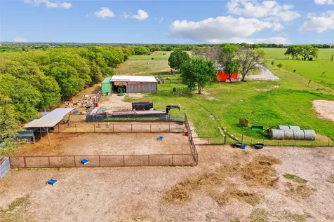 1406 N Johnson Loop Montague TX 76251
