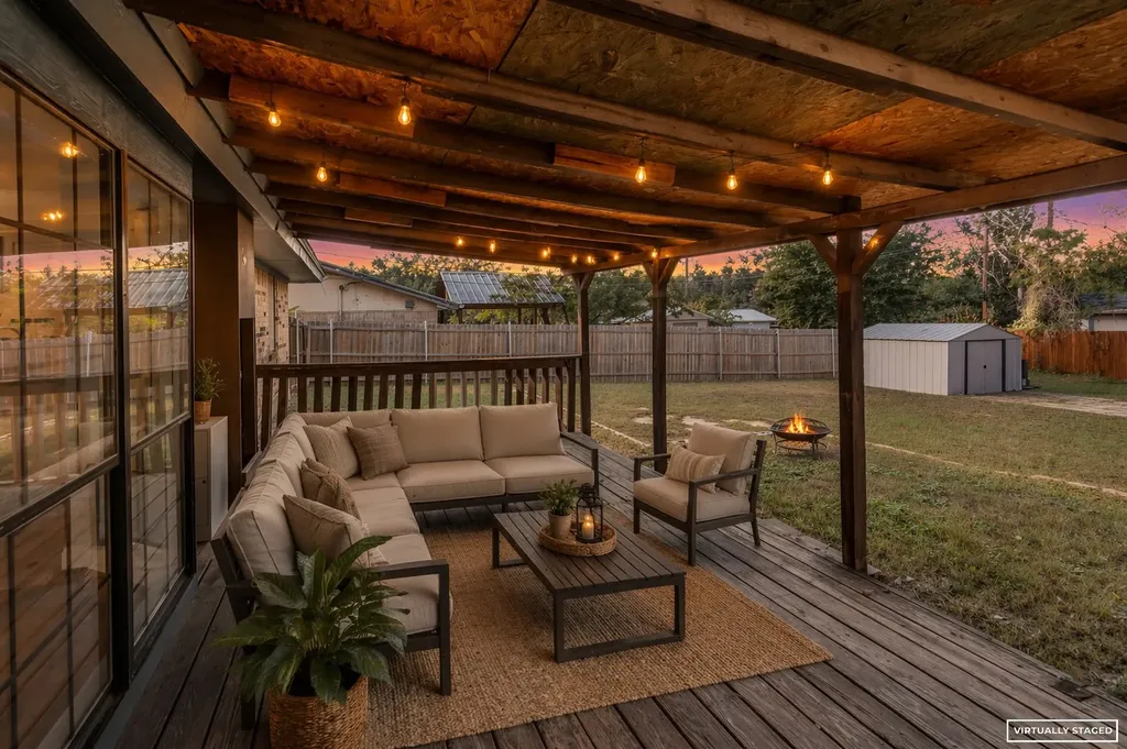 212 Mountain View Drive Azle TX 76020