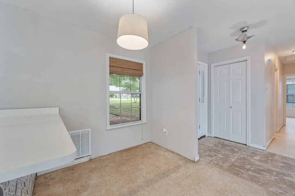 4013 Cherokee Court Granbury TX 76048