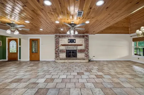 6130 Peninsula Circle Athens TX 75752