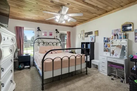 6130 Peninsula Circle Athens TX 75752