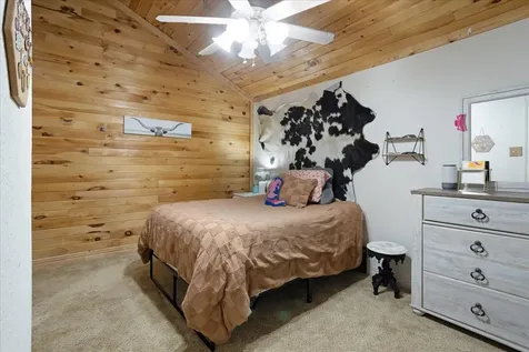 6130 Peninsula Circle Athens TX 75752