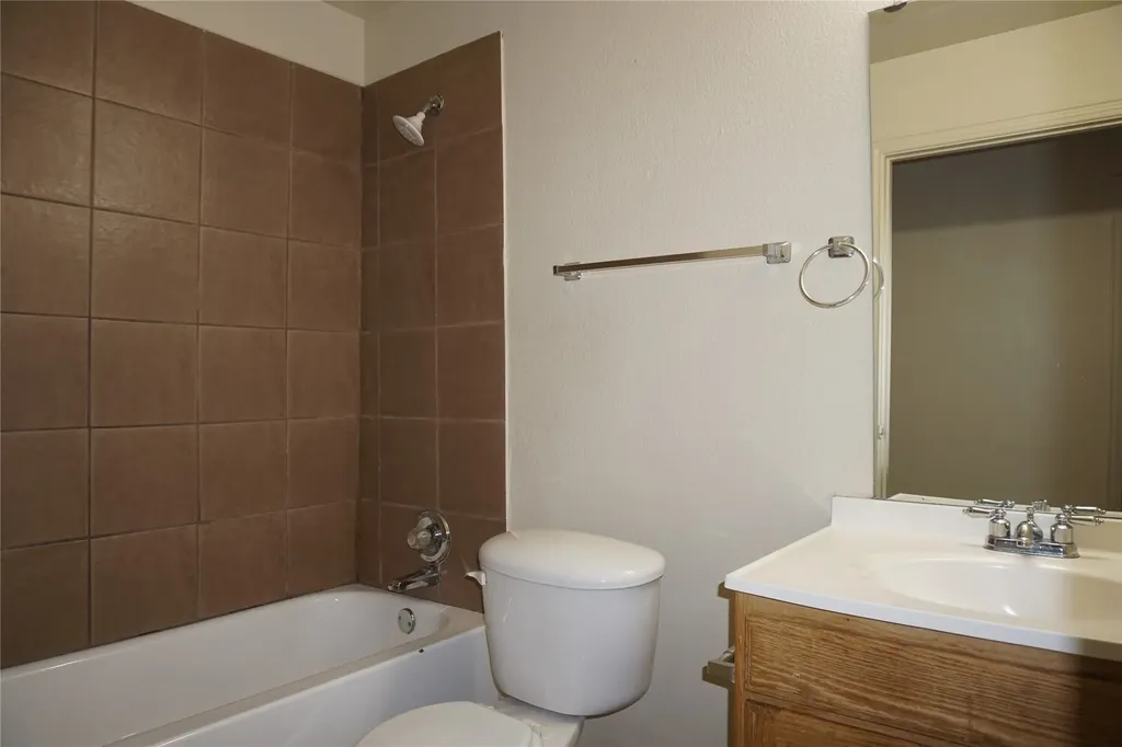 5109 Flamingo Road Fort Worth TX 76119