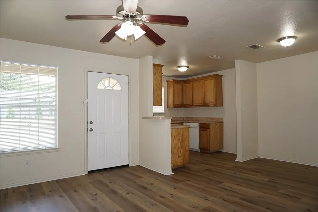 5109 Flamingo Road Fort Worth TX 76119