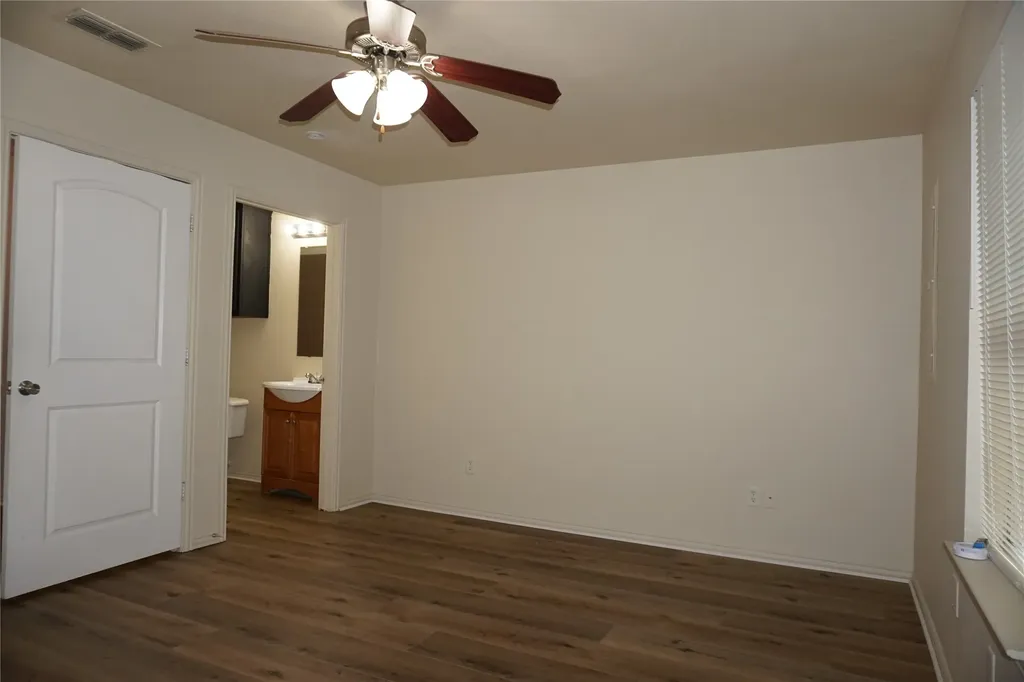 5109 Flamingo Road Fort Worth TX 76119