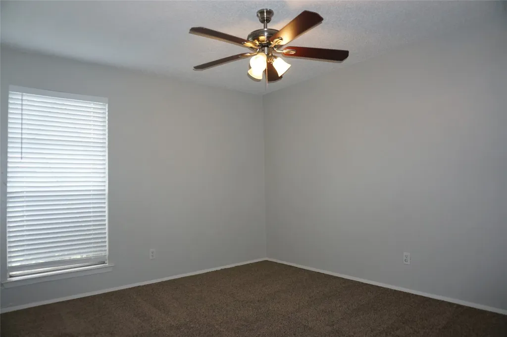 9904 Runnymeade Place Fort Worth TX 76108