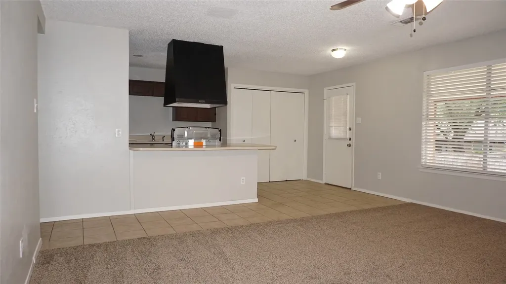9904 Runnymeade Place Fort Worth TX 76108