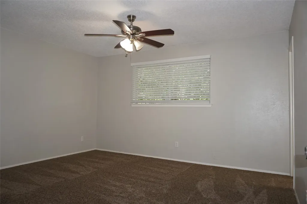 9904 Runnymeade Place Fort Worth TX 76108