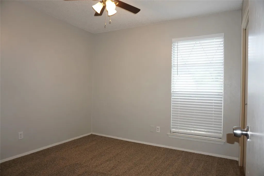 9904 Runnymeade Place Fort Worth TX 76108