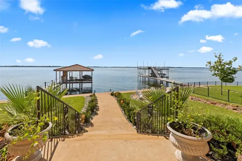 204 Pinnacle Club Place Mabank TX 75156