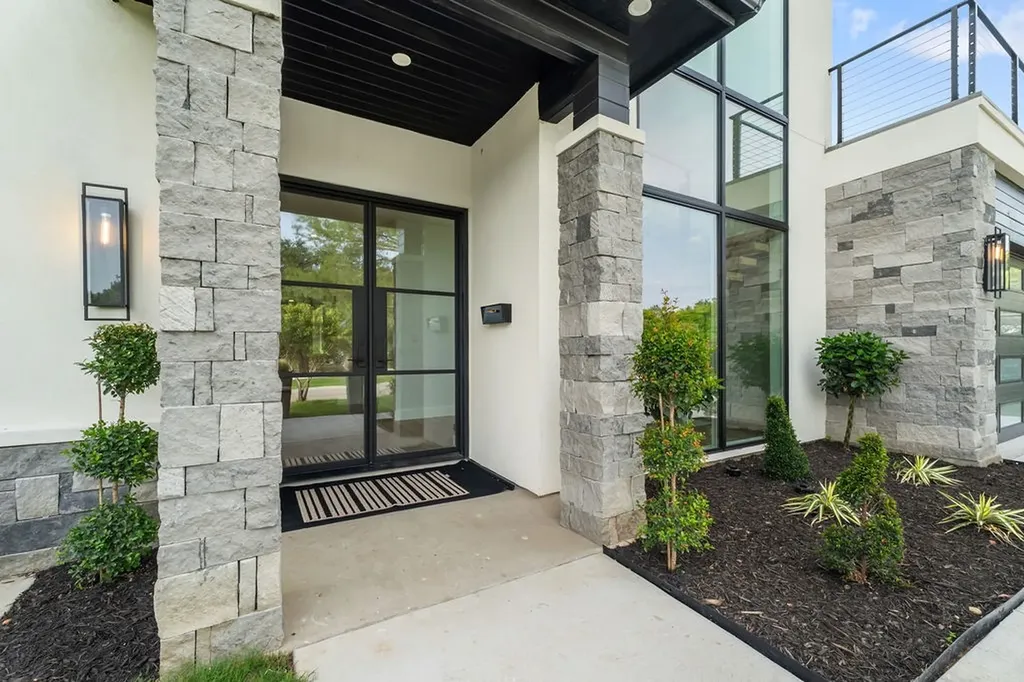 14015 Rawhide Parkway Farmers Branch TX 75234