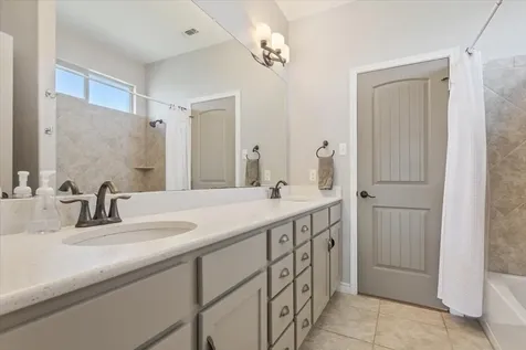 101 Rancho Lorena Drive Lorena TX 76655