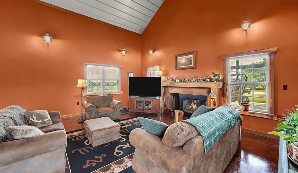 120 Private Road 2123 Meridian TX 76665