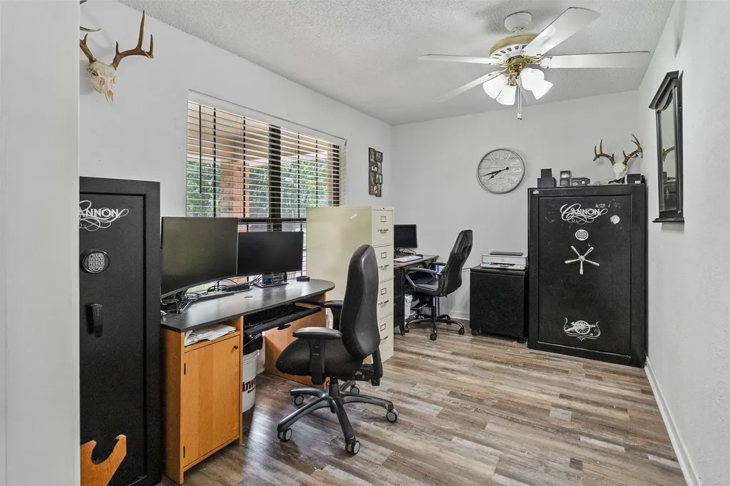 231 Cedarwood Drive Enchanted Oaks TX 75156